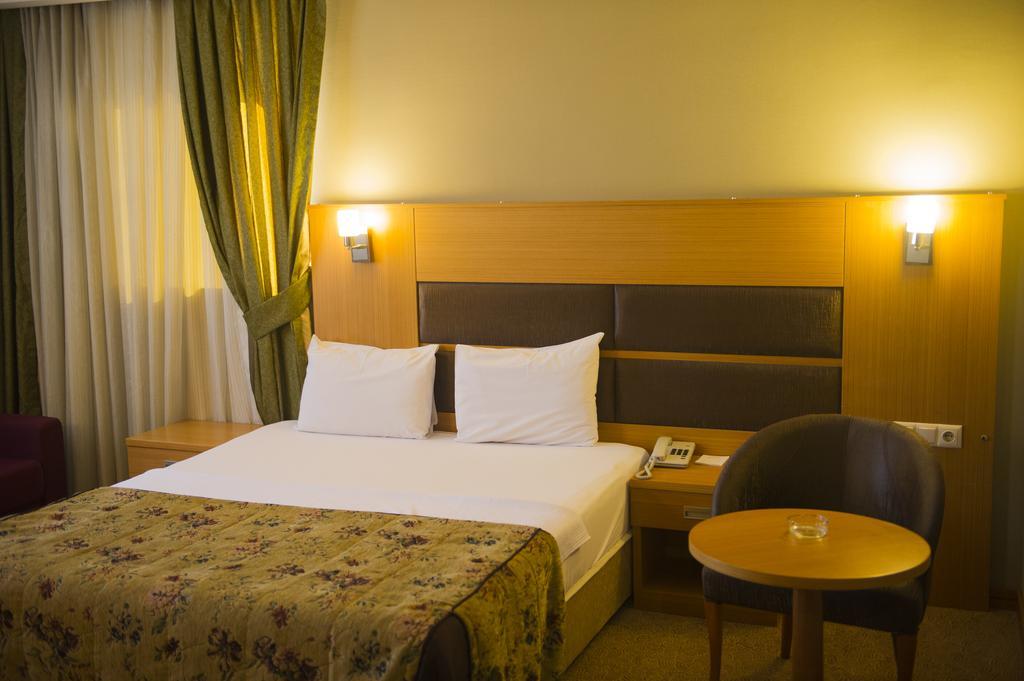 Pinar Elite Hotel أضنه المظهر الخارجي الصورة