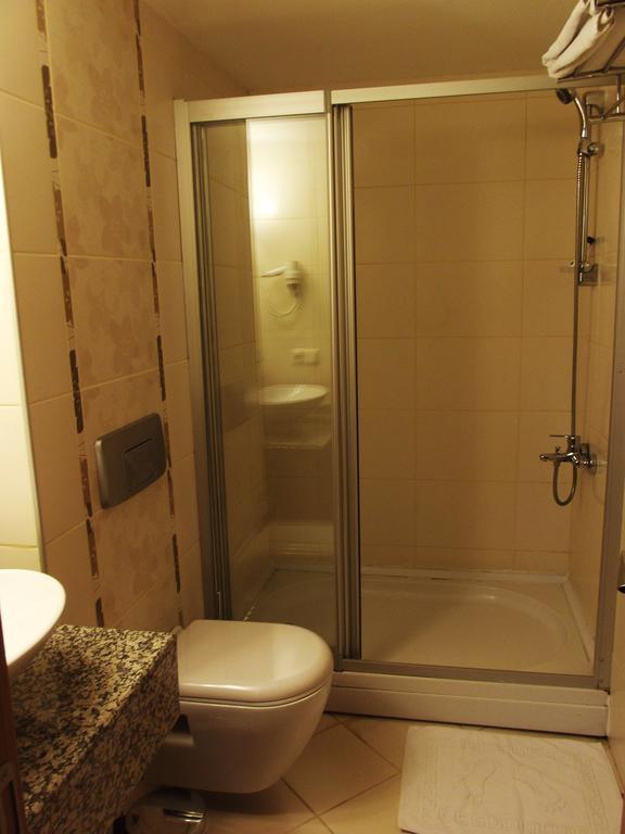 Pinar Elite Hotel أضنه الغرفة الصورة